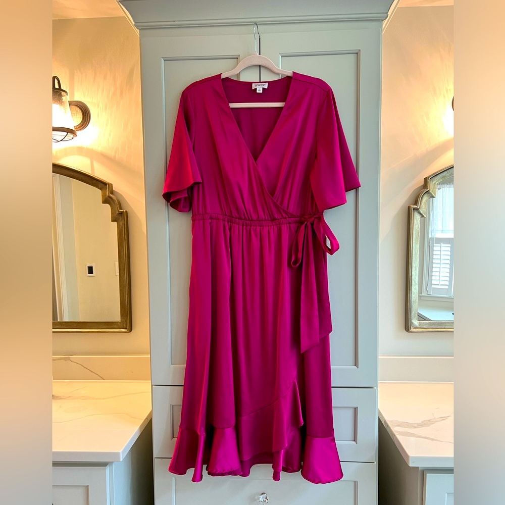 The Drop Women's Orchid Faux Wrap Short Sleeve Midi Dress by @caralynmirand